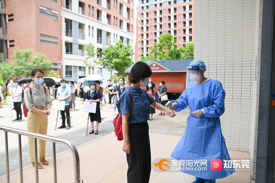 1630634580968503.jpg 8月15日、16日,学校分别在穗莞两校区开展秋季学期开学疫情防控应急演练.jpg