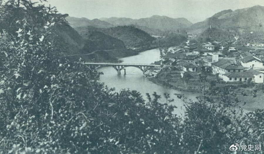 1930年12月,红军在龙冈地区歼灭国民党军第十八师近一万人,活捉敌师长张辉瓒。图为作战旧址江西兴国东北的龙冈。