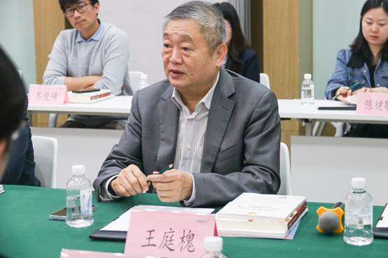 王校长